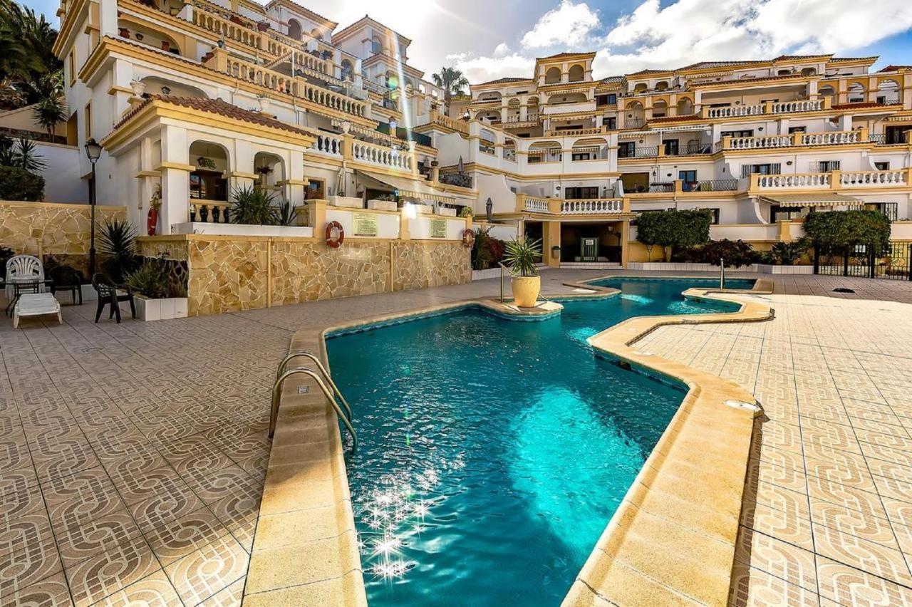 B16 Windsor Park, Exclusive Sea View, Heated Pool Lejlighed Costa Adeje  Eksteriør billede