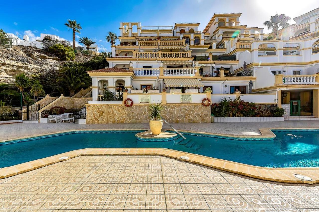 B16 Windsor Park, Exclusive Sea View, Heated Pool Lejlighed Costa Adeje  Eksteriør billede