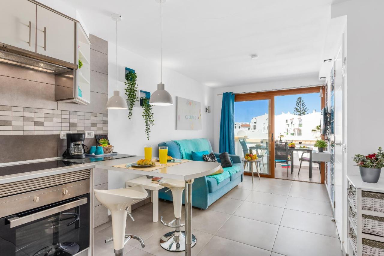 B16 Windsor Park, Exclusive Sea View, Heated Pool Lejlighed Costa Adeje  Eksteriør billede